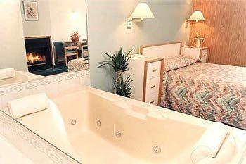 Motel St Moritz Sainte-Agathe-des-Monts Exteriör bild